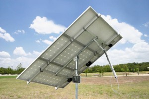 Celule solare fotovoltaice instalate pe trackere Orizont Uno 0.9 KWp