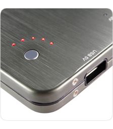 Acumulator solar pentru laptop,acumulator cu autonomie ridicata, acumulator ce  incarca smartphone de 8 ori mai mult