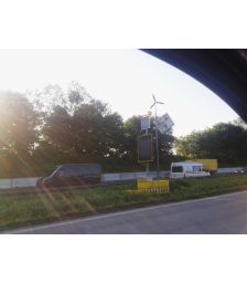 Tracker solar cu structura din profile cu un ax, instalatii solare fotovoltaice tracker, sisteme solare fotovoltaice