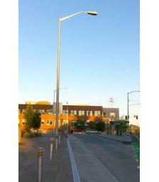 Stalpi din otel pentru iluminat fotovoltaic ST-M6 3