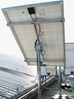 Tracker solar cu structura din profile cu un ax, instalatii solare fotovoltaice tracker, sisteme solare fotovoltaice